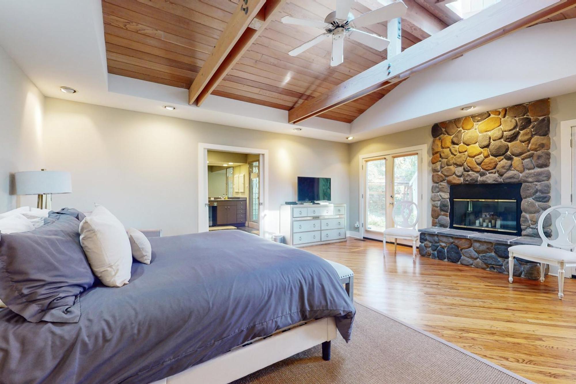Stones Way Villa Lake Forest Park Bagian luar foto